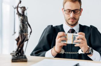 Как работают судебные приставы по взысканию долгов с физических лиц